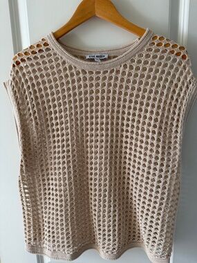 Steve Madden Crochet Knit Sleeveless Shell in Beige. Never worn.